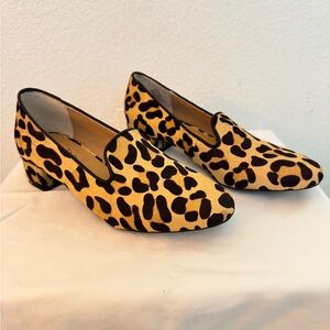 ME TOO Gwen9 Tan suede like animal print. Block Heel Loafer
